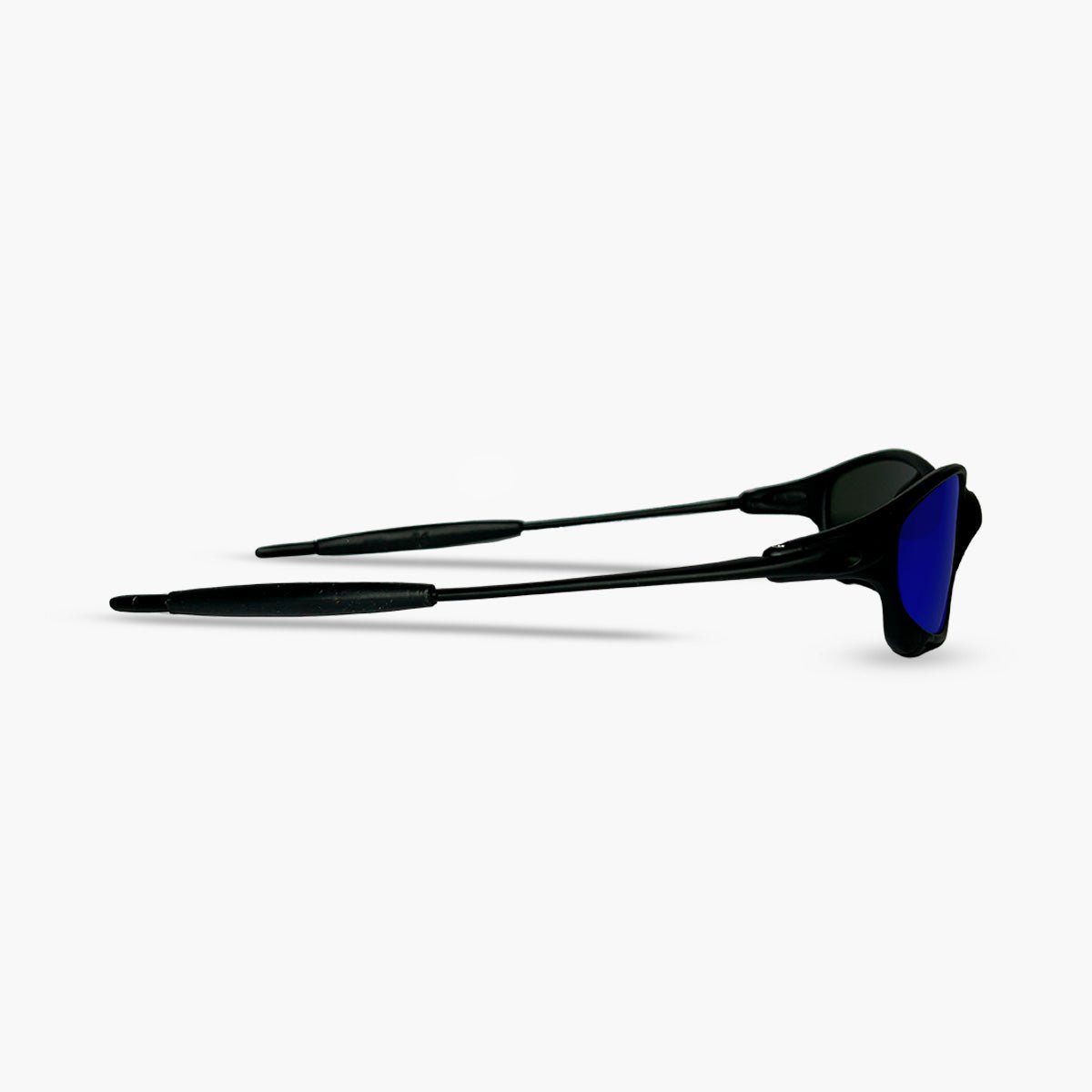 METAL REDONDO CARBON - LIMITADO - sendo usado por modelo - Sevet Company
