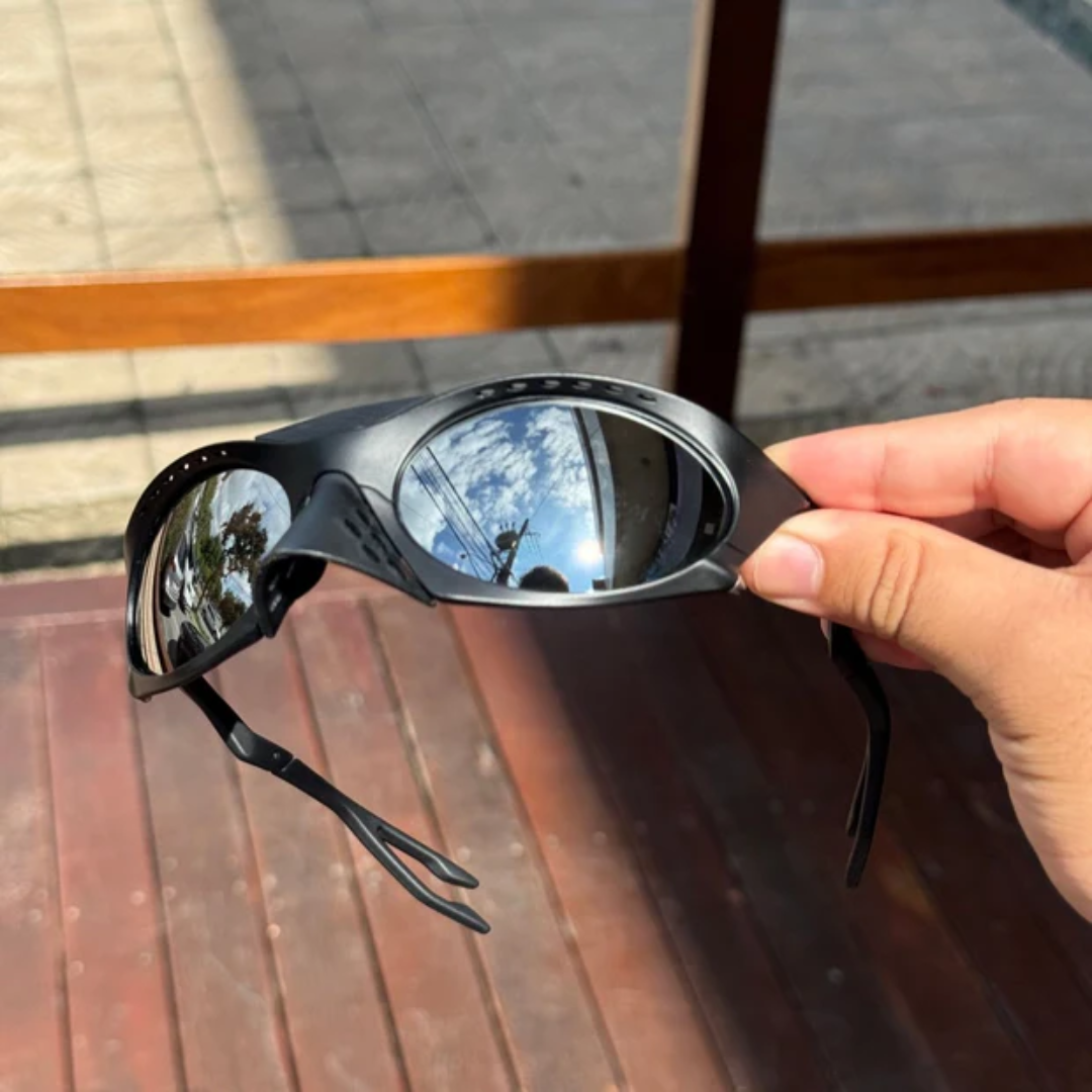 ÓCULOS DE SOL URBANO COM NARIGUEIRA PRETO - visão frontal - Sevet Company
