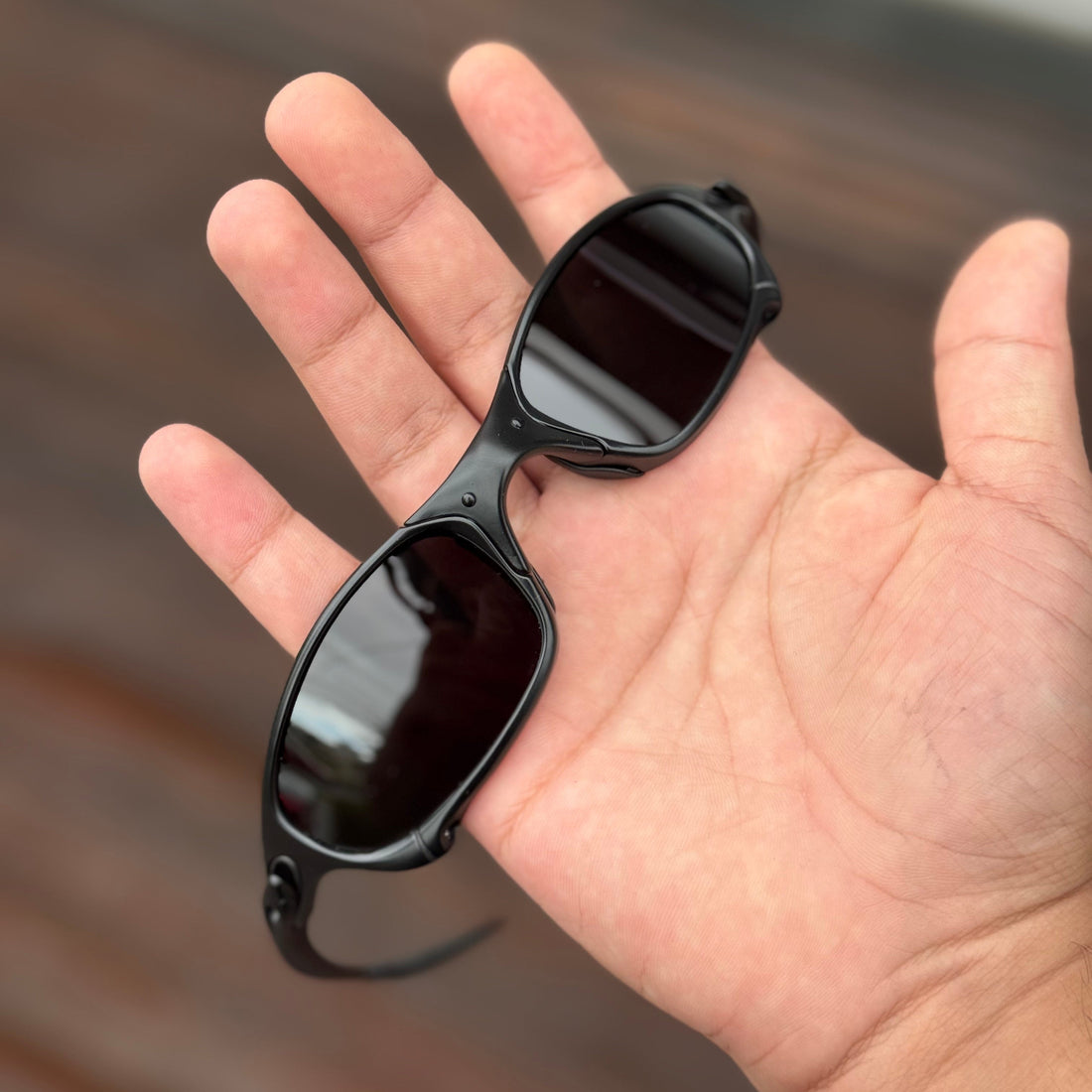 ÓCULOS DE SOL JULIET CARBON LENTE PRETO