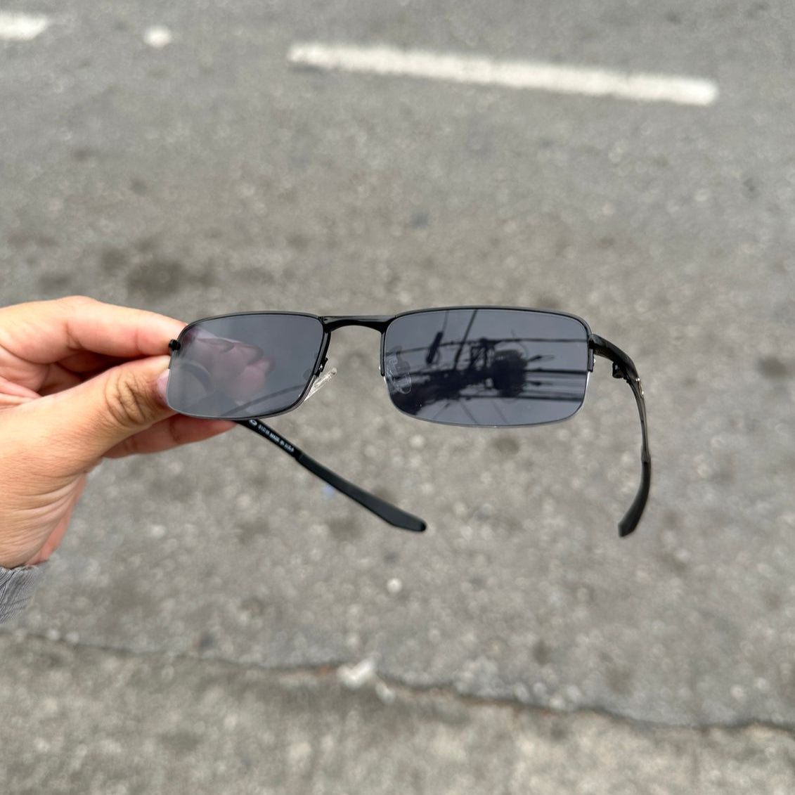 ÓCULOS DE SOL LUPA DO VILÃO PRETO