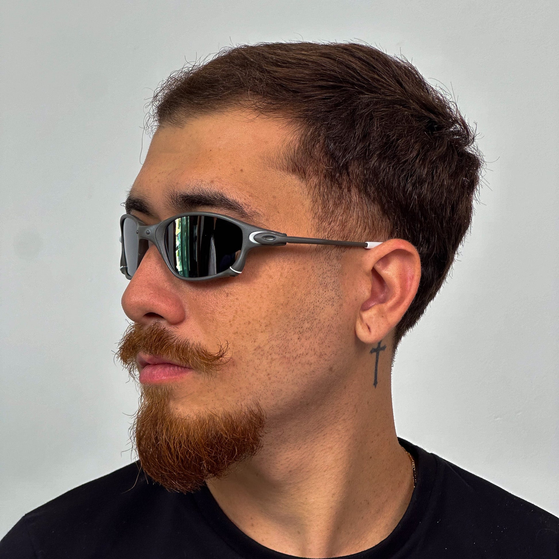 ÓCULOS DE SOL DOUBLE X X METAL LENTE LIQUID METAL BORRACHA BRANCA - Sevet Company