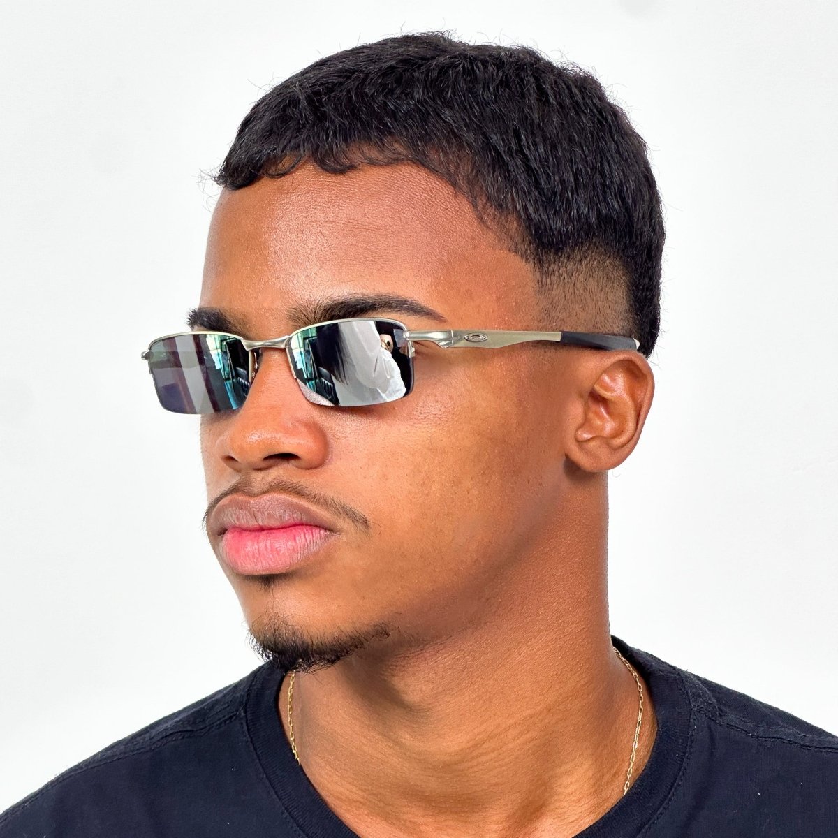 ÓCULOS DE SOL LUPA DO VILÃO PRATA