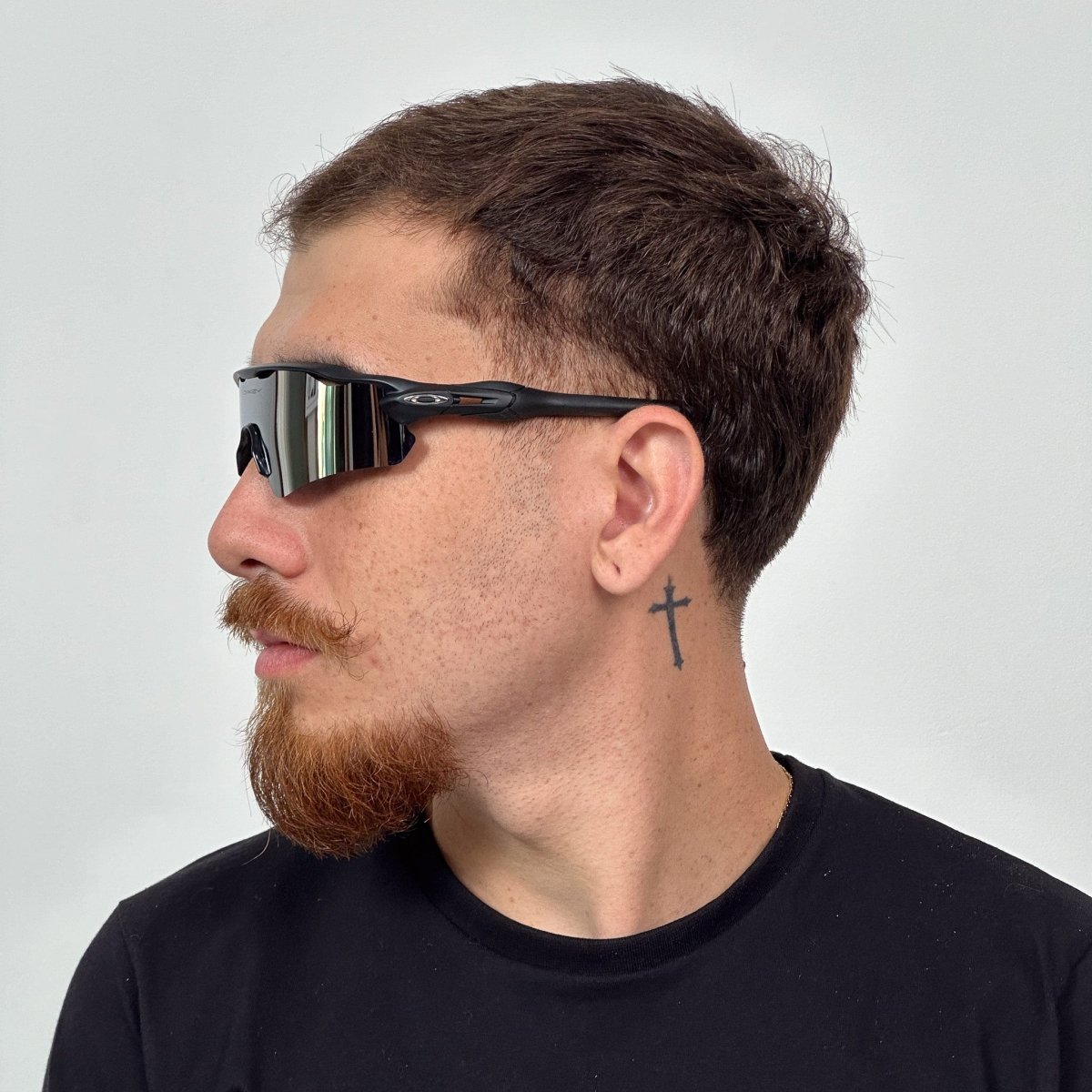 ÓCULOS DE SOL RADAR PRETO LENTE LIQUID METAL - Sevet Company