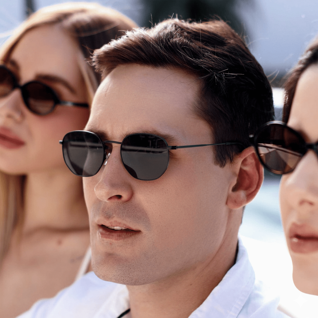 Óculos de Sol Produtos Zoss - visão lateral - Sevet Company