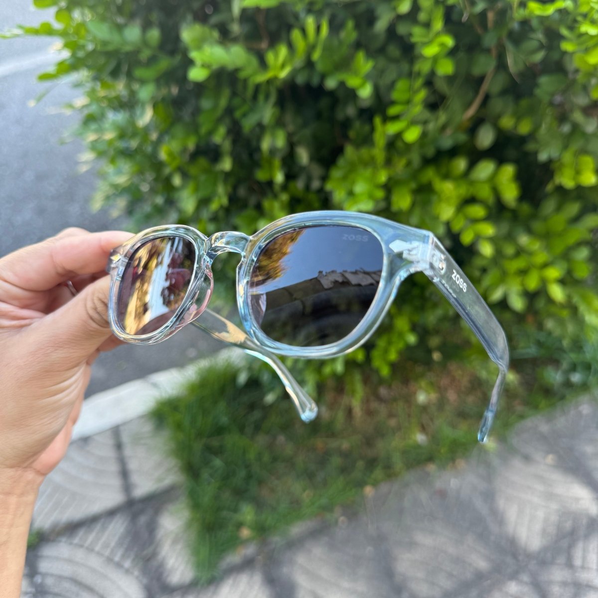 Óculos de Sol Produtos Zoss - visão lateral - Sevet Company
