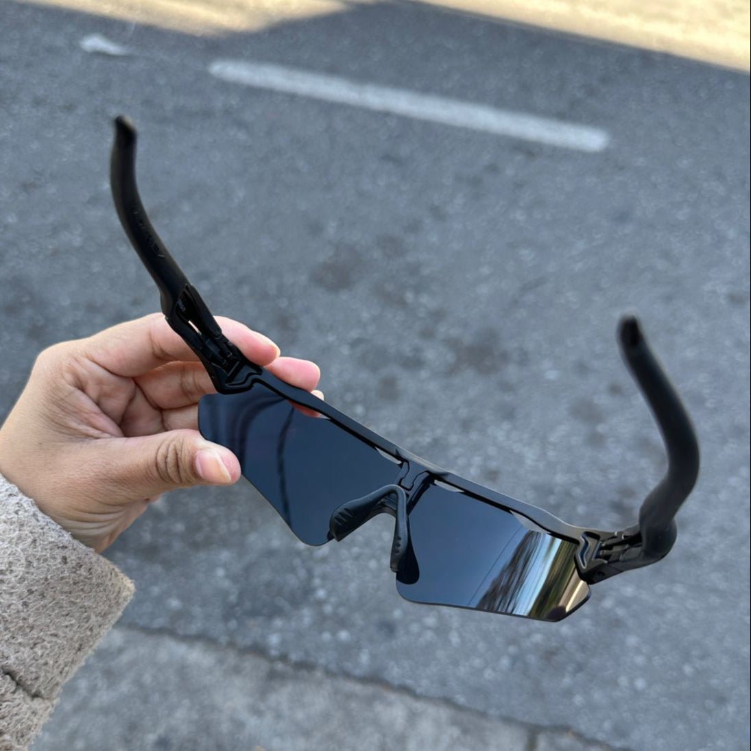 RADAR PRETO + ÓCULOS MISTERIOSO - Sevet Company