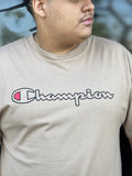 Camiseta Champion Script Logo Contour Dark Khaki (8007970226392)