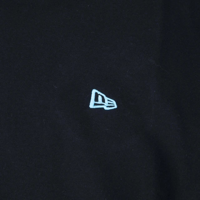CAMISETA NEW ERA CORE PRETA/AZUL