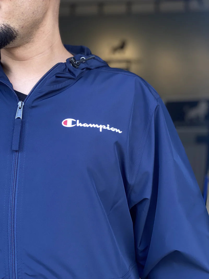 JAQUETA CORTA VENTO CHAMPION SCRIPT FULL ZIP NAVY