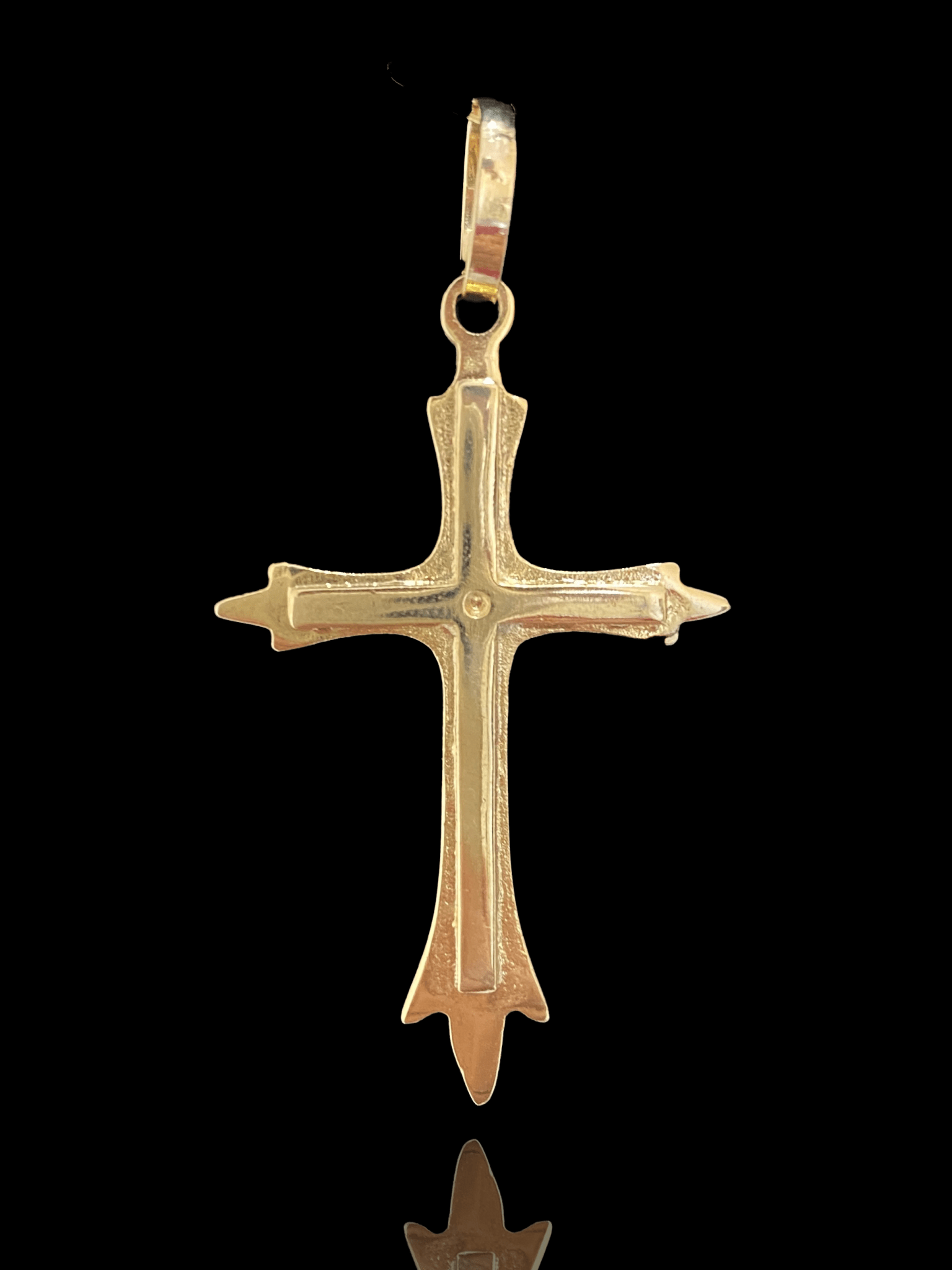 PINGENTE BANHADO A OURO 18K - CRUZ COM PONTA - 2,8G/4X2,5CM - Sevet Company