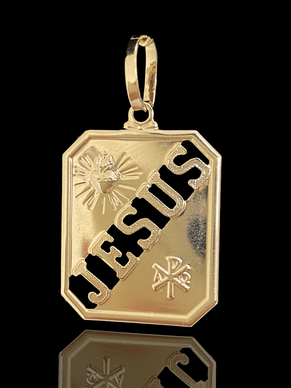 PINGENTE BANHADO A OURO 18K - PLACA JESUS - 2,5G/2X2CM - Sevet Company